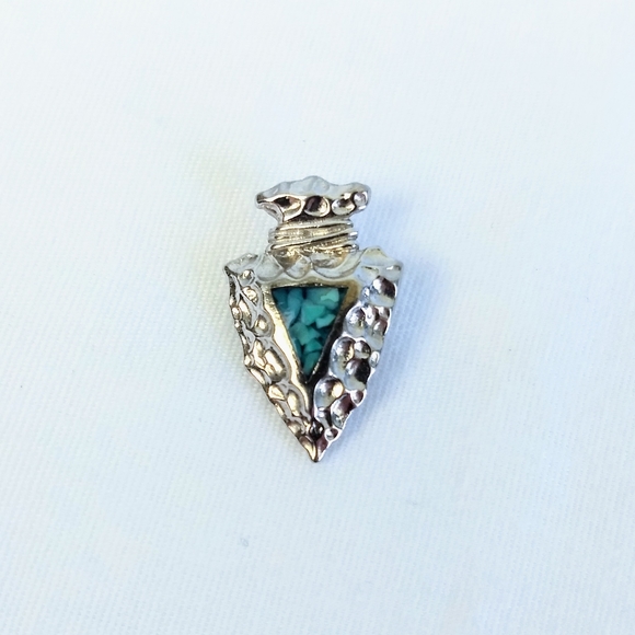 Southwestern Cowboy Arrowhead Tie Tack w/ Chain - Picture 3 of 5